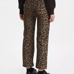 Levi’s ribcage straight